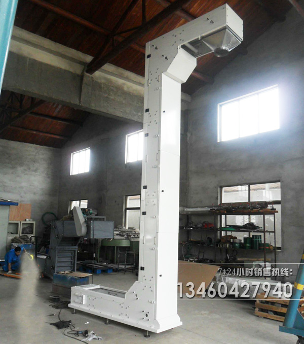 膨化食品Z型提升機(jī)廠家介紹其應(yīng)用