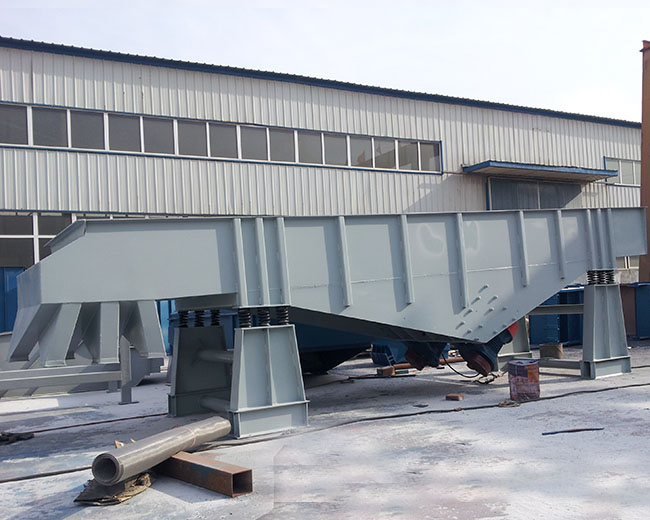 新鄉(xiāng)生產(chǎn)標(biāo)準(zhǔn)振動(dòng)篩哪家好，價(jià)格優(yōu)惠!