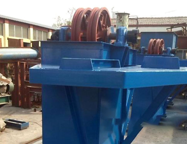 TH斗式提升機(jī)型號(hào)結(jié)構(gòu)參數(shù)圖不是皮帶的？