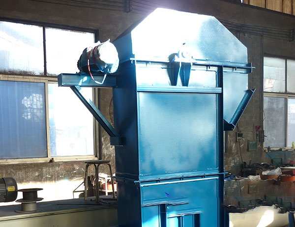 使用斗提機(jī)單位不一樣選用材質(zhì)也不一樣！