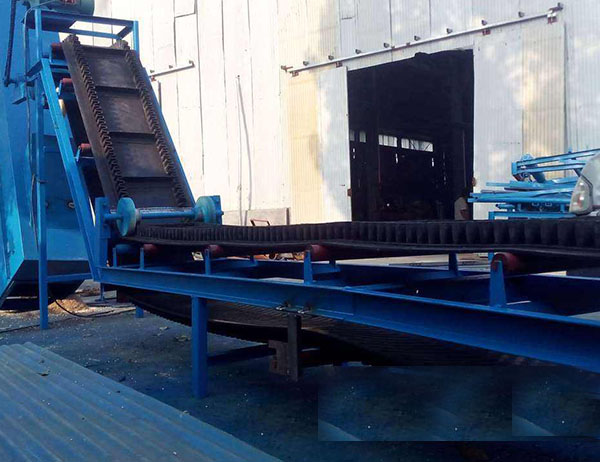 鏈?zhǔn)?、皮帶、螺旋輸送機(jī)的幾種對(duì)比