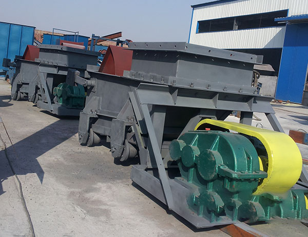 往復(fù)式、振動(dòng)式、板式喂料喂料機(jī)械對(duì)比比較