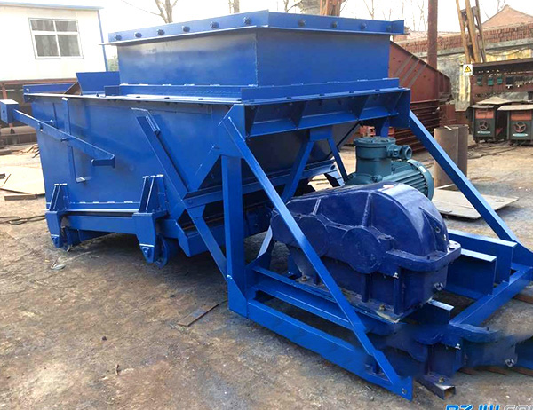 往復(fù)式給礦機