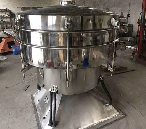 摩擦有靜電的塑料顆粒粉末選用什么篩分機(jī)效果好，多少錢？