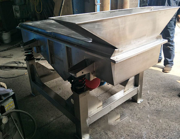 木粉除雜用什么振動篩合同，價格多錢！