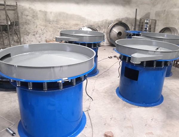 電解銅粉篩粉機使用什么振動篩效果好，多少錢？