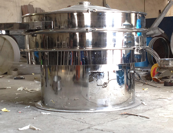 耐火材料除雜用什么篩分機(jī)，多少錢？