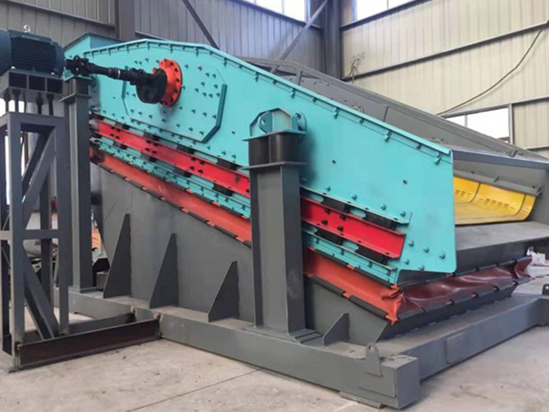 粉沫篩粉機要考慮粉料的靜電、吸附性、粘性