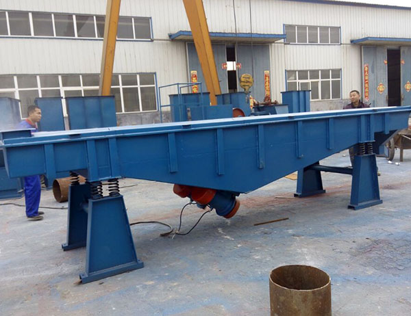 木粉直線篩粉機制造生產(chǎn)升本低應用廣泛