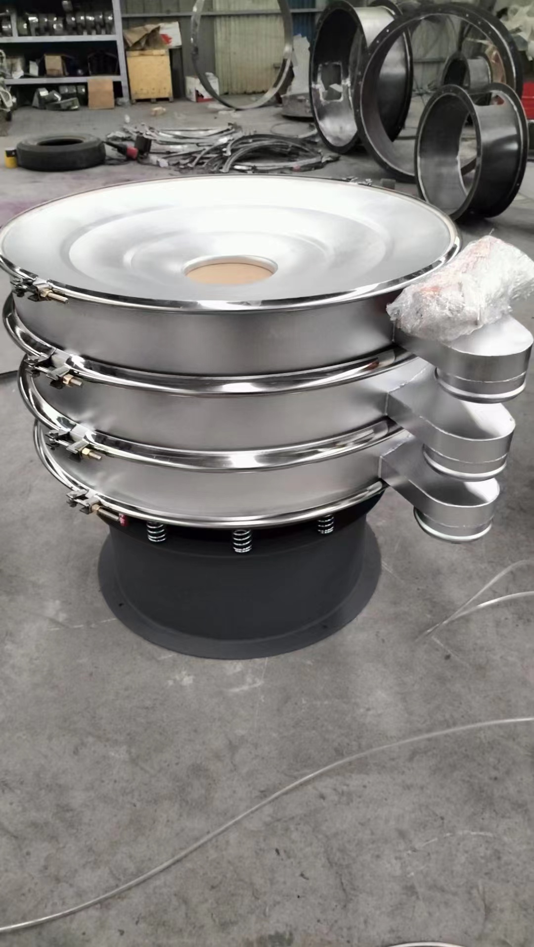 直徑800mm三層陶瓷粉圓形分級篩多少錢？